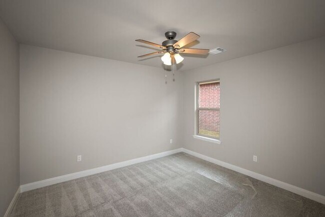 Building Photo - 4713 Scotty Dr