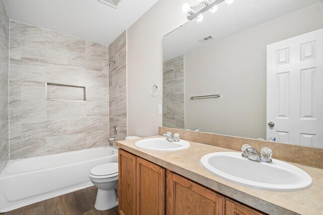 Building Photo - 14413 Gurney's Eagle Dr