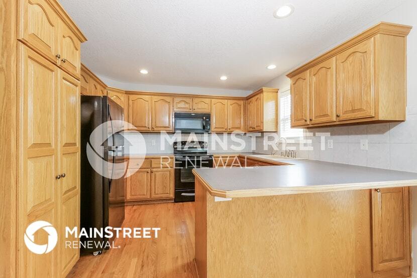 Building Photo - 1305 Amber Ln