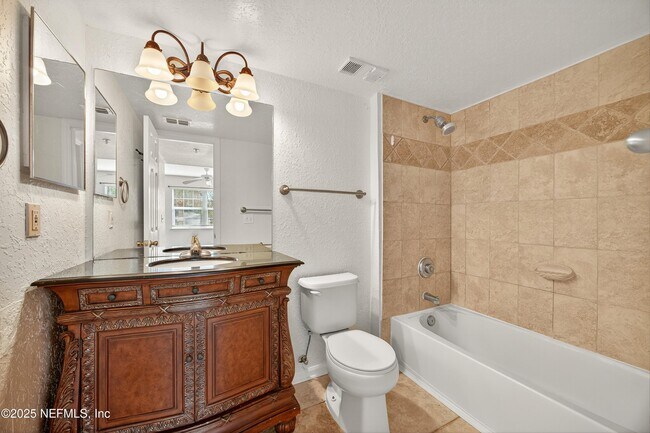 Building Photo - 420 Timberwalk Ct