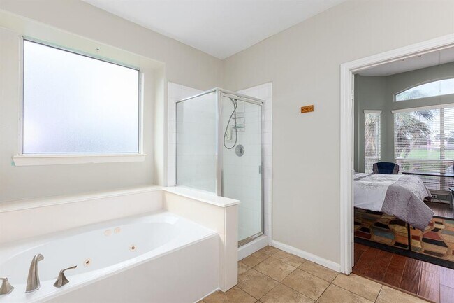 Building Photo - 18714 Racquet Sports Way