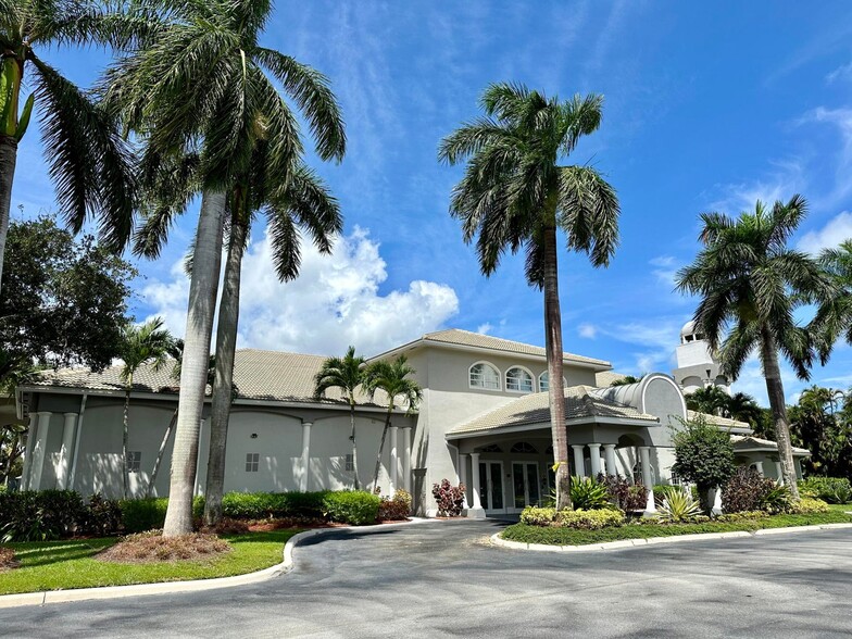 Building Photo - 5791 Island Reach Ln