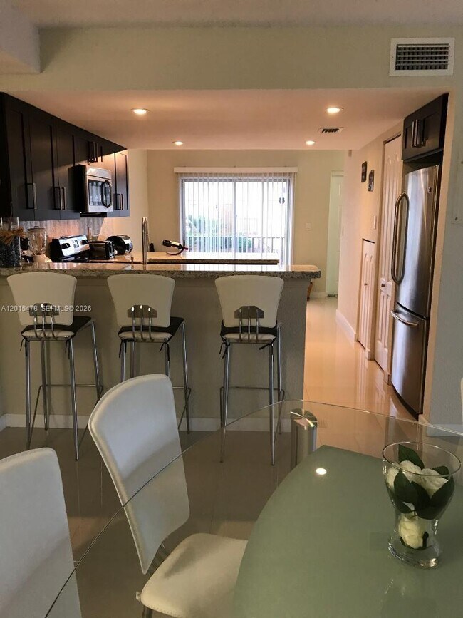 Building Photo - 15450 SW 85th Terrace