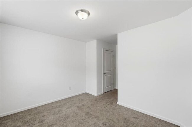 Building Photo - 4987 Longview Walk