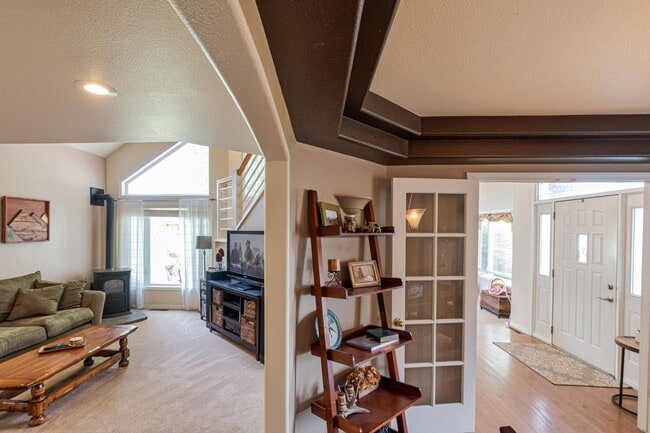 Building Photo - Beautiful home in Haven Heights