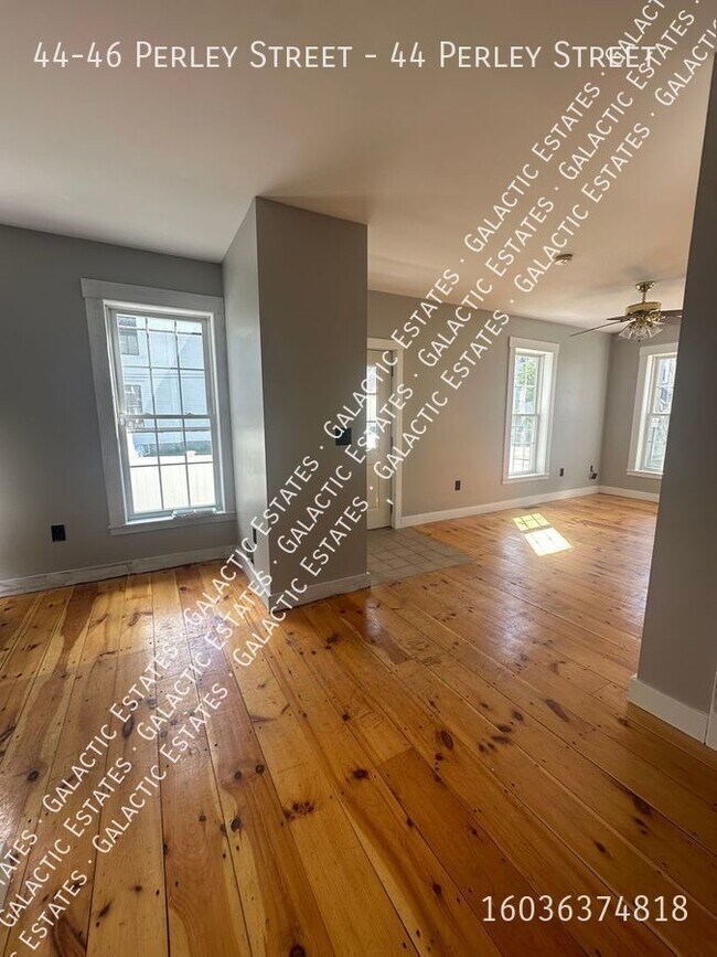 Building Photo - Spacious Renovated 3 Bedroom Duplex!