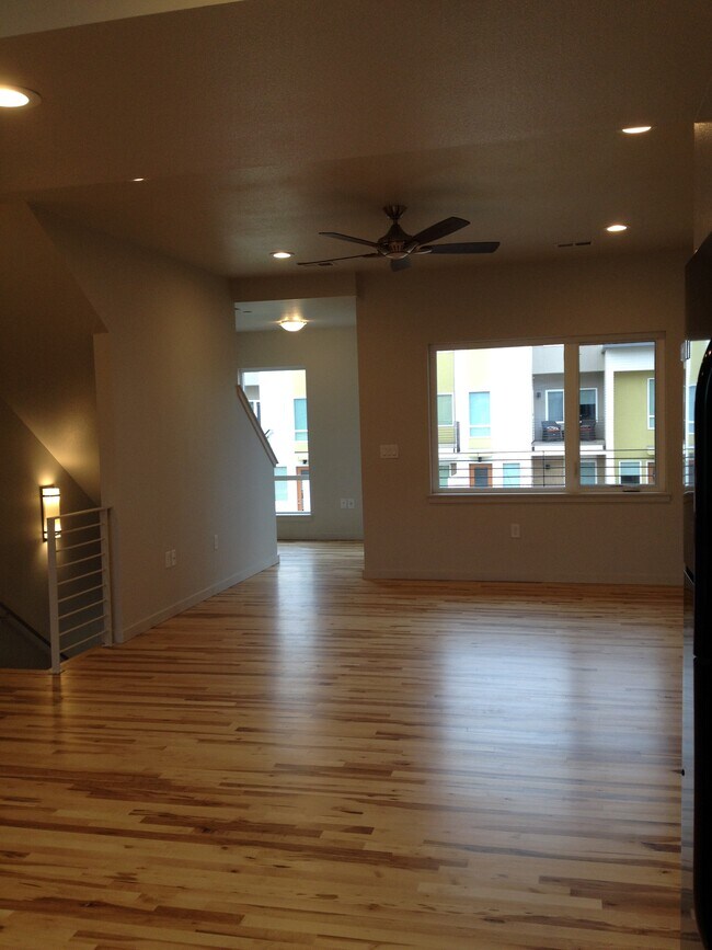 Building Photo - 309 Urban Prairie St