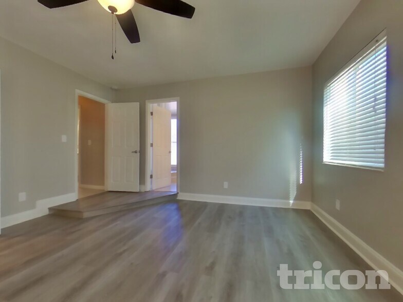 Building Photo - 3223 Lake Twylo Rd