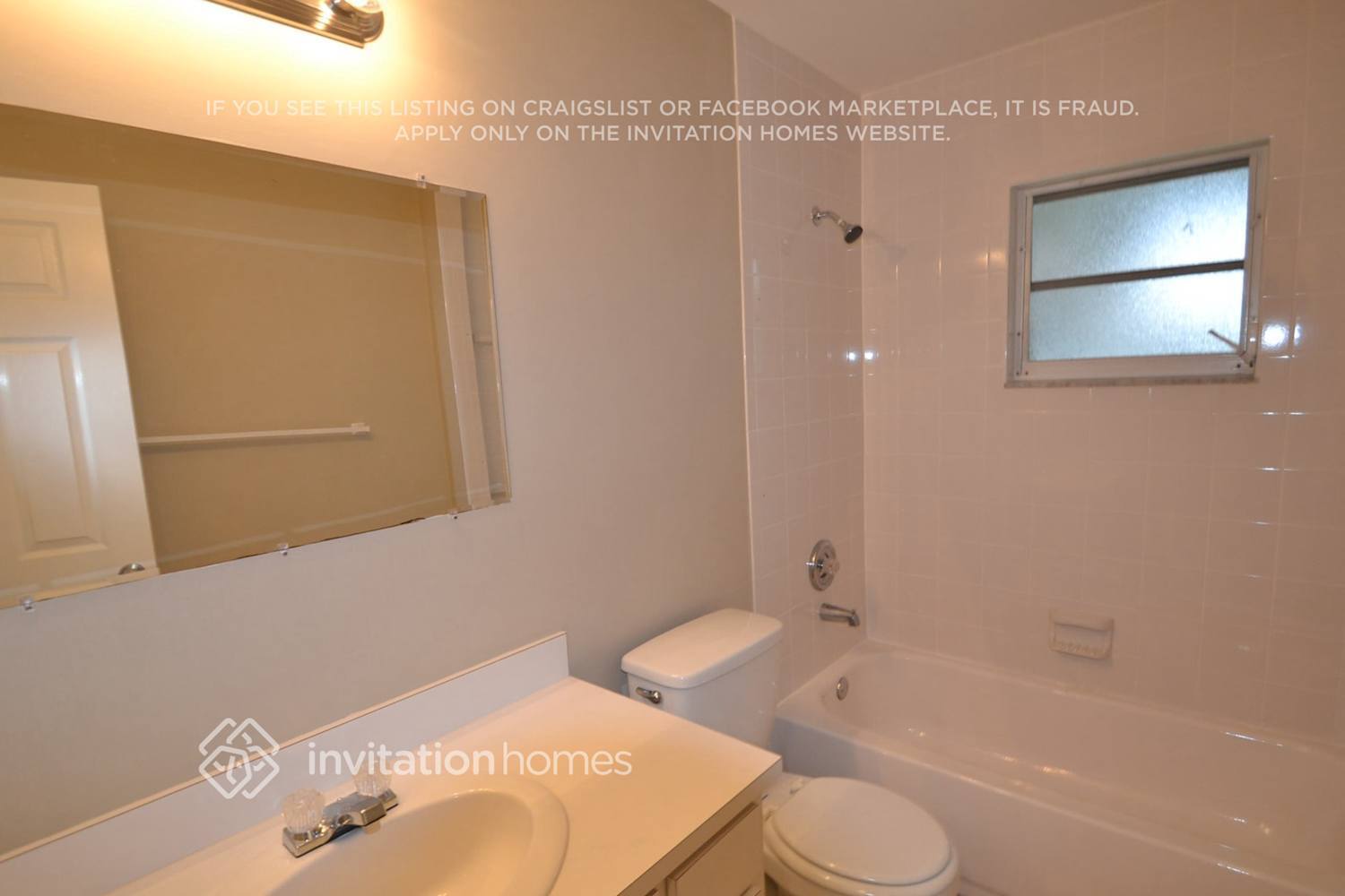 Building Photo - 521 SW 23rd Terrace