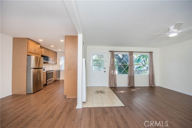 Building Photo - 2097 Orange Ave