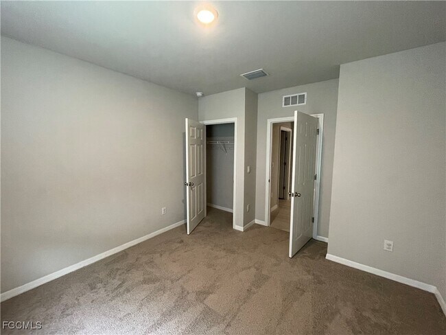 Building Photo - 16645 Elkhorn Coral Dr