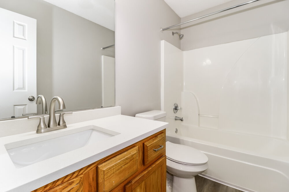 Building Photo - 7086 Lagrange Hill Dr