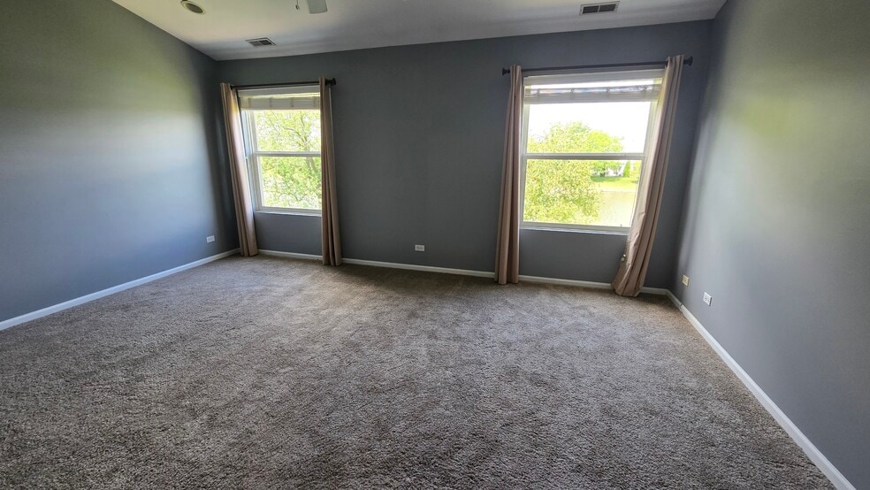 Primary bedroom - 2807 Stonewater Dr