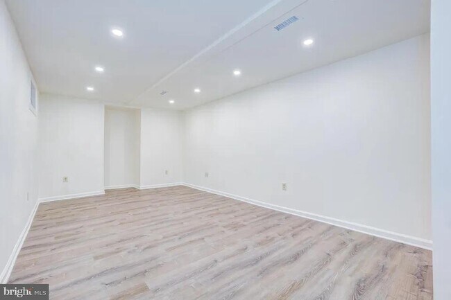 Building Photo - 12902 Hawkshead Terrace