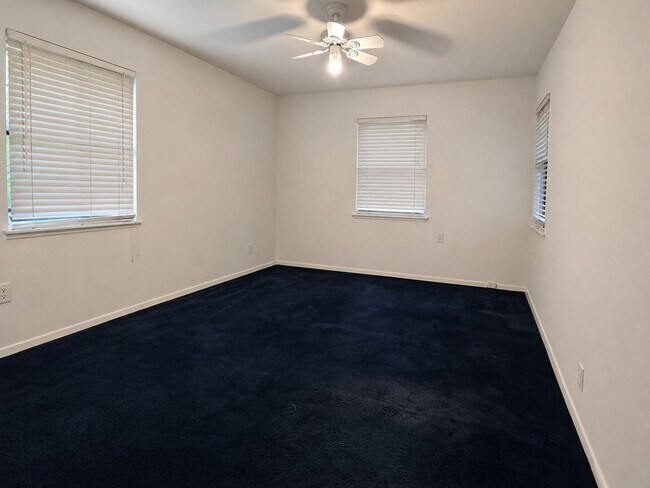 Building Photo - 5522 Nassau Rd