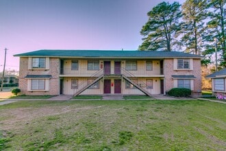 Building Photo - Apartment for rent!