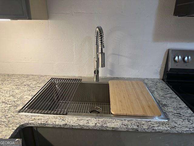 Building Photo - 204 Smith St NE