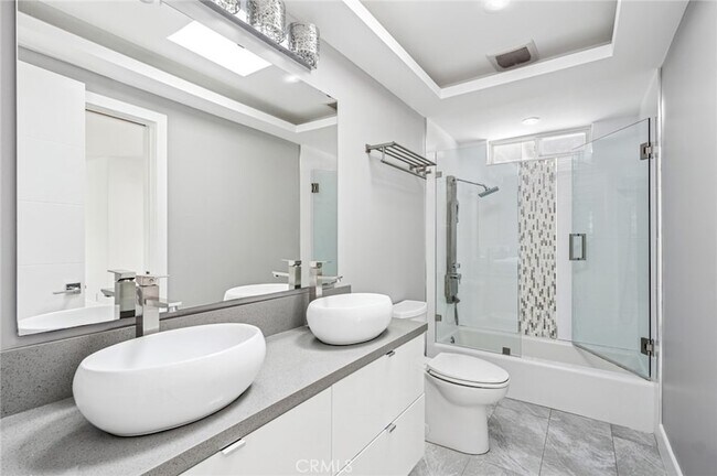 Building Photo - 48 Drakes Bay Dr