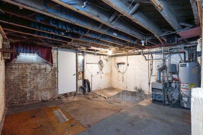 Building Photo - 2611 Grayland Ave