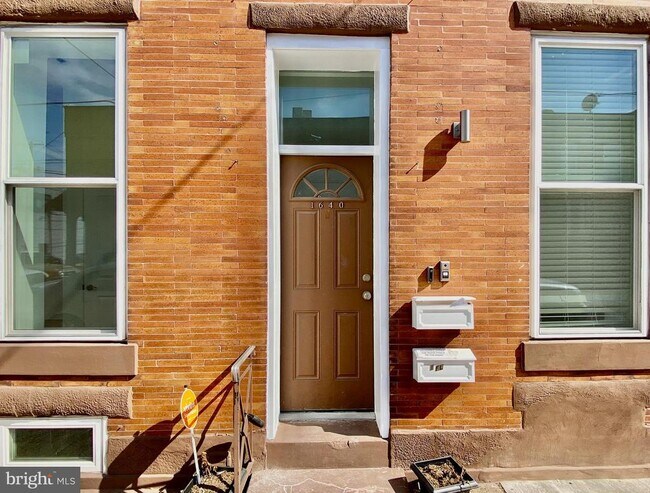 Building Photo - 1640 Jackson St