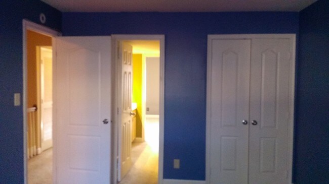 Building Photo - 3900 Chesterwood Dr