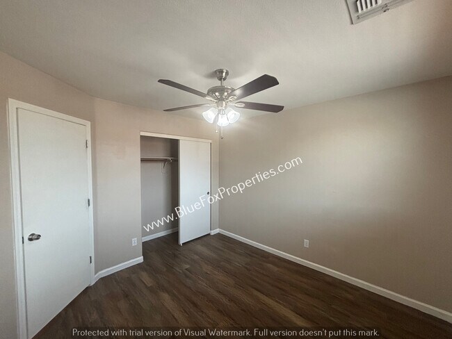 Building Photo - 8938 E Sugar Sumac St