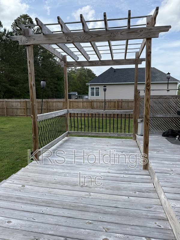 Building Photo - 6537 Eagles Crossing Dr
