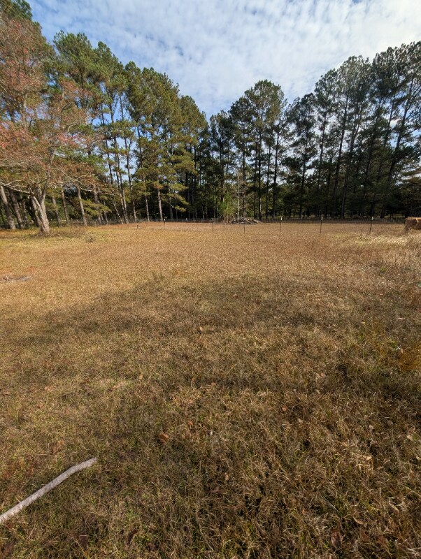 Building Photo - 5094 Red Barn Rd