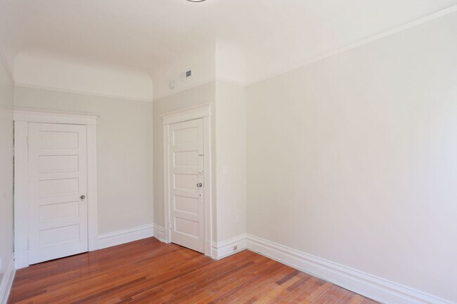 Building Photo - 780 Pine St