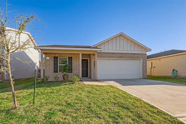 Building Photo - 15708 Del Norte Dr