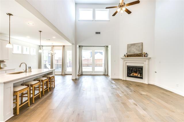 Building Photo - 4221 Sandhills Ln
