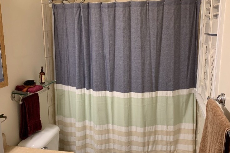 Bathroom - 1041 Cherokee Rd