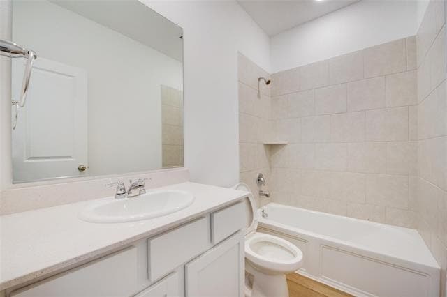 Building Photo - 1713 Roadrunner Dr