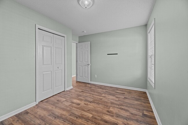 Building Photo - 146 Jer Mar Dr