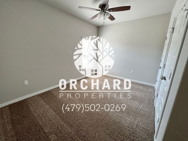 Building Photo - 2/1 Flat | Endura Park- Apartments in Siloam Springs!