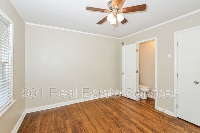 Building Photo - 4879 Marion Ave