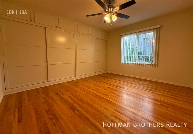 Building Photo - 1117 26th St