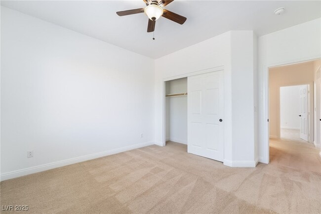 Building Photo - 9592 Staff Ln