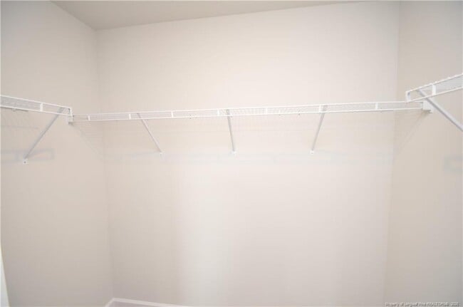 Building Photo - 1057 Shoreside Dr