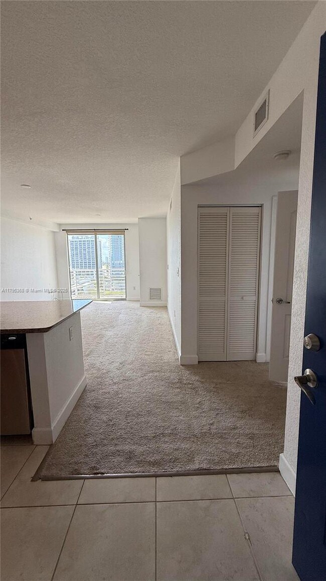 Building Photo - 1830 Radius Dr