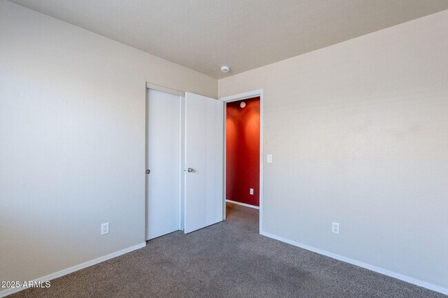 Building Photo - 3324 W Maldonado Rd