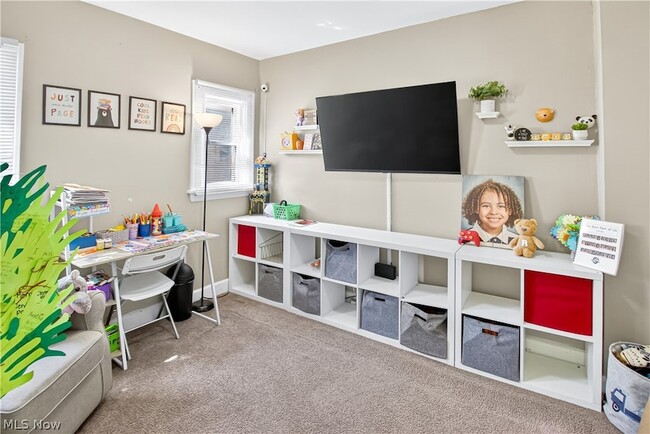 Building Photo - 10903 Parkhurst Dr