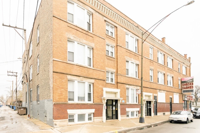 Primary Photo - 1550 N Homan Ave.