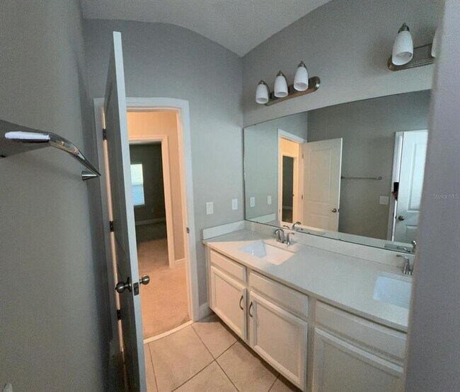 Building Photo - 2435 Standing Rock Cir