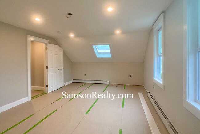 Building Photo - 55 Spring St