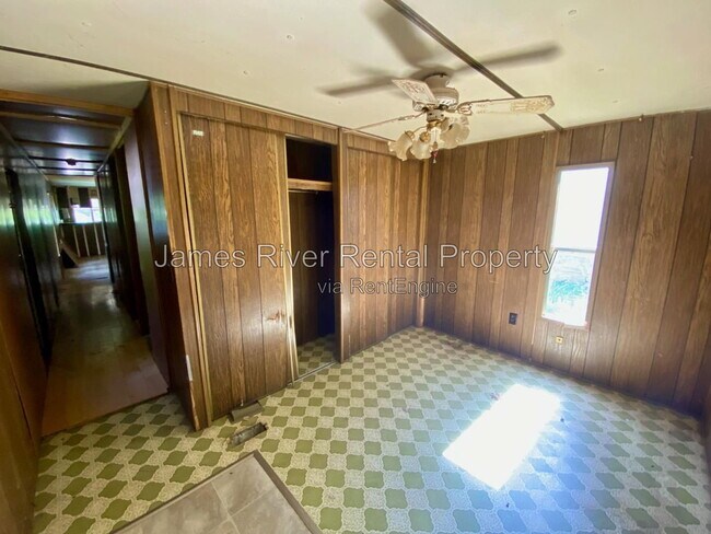 Building Photo - 117 Pomona Ct