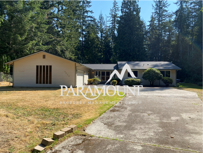 Building Photo - 3020 SE Royalwood Pl