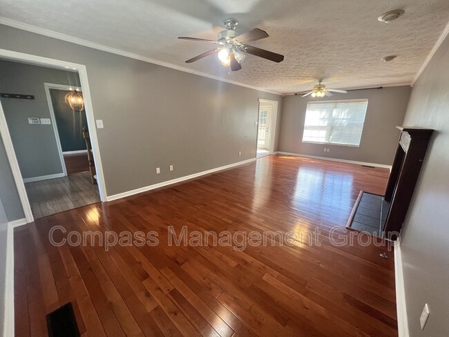 Building Photo - 5812 San Cristebal Ln