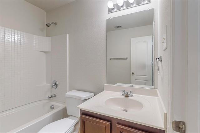 Building Photo - 3957 Polar Brook Dr