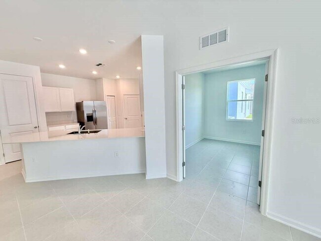 Building Photo - 3483 Mud Cyn Dr